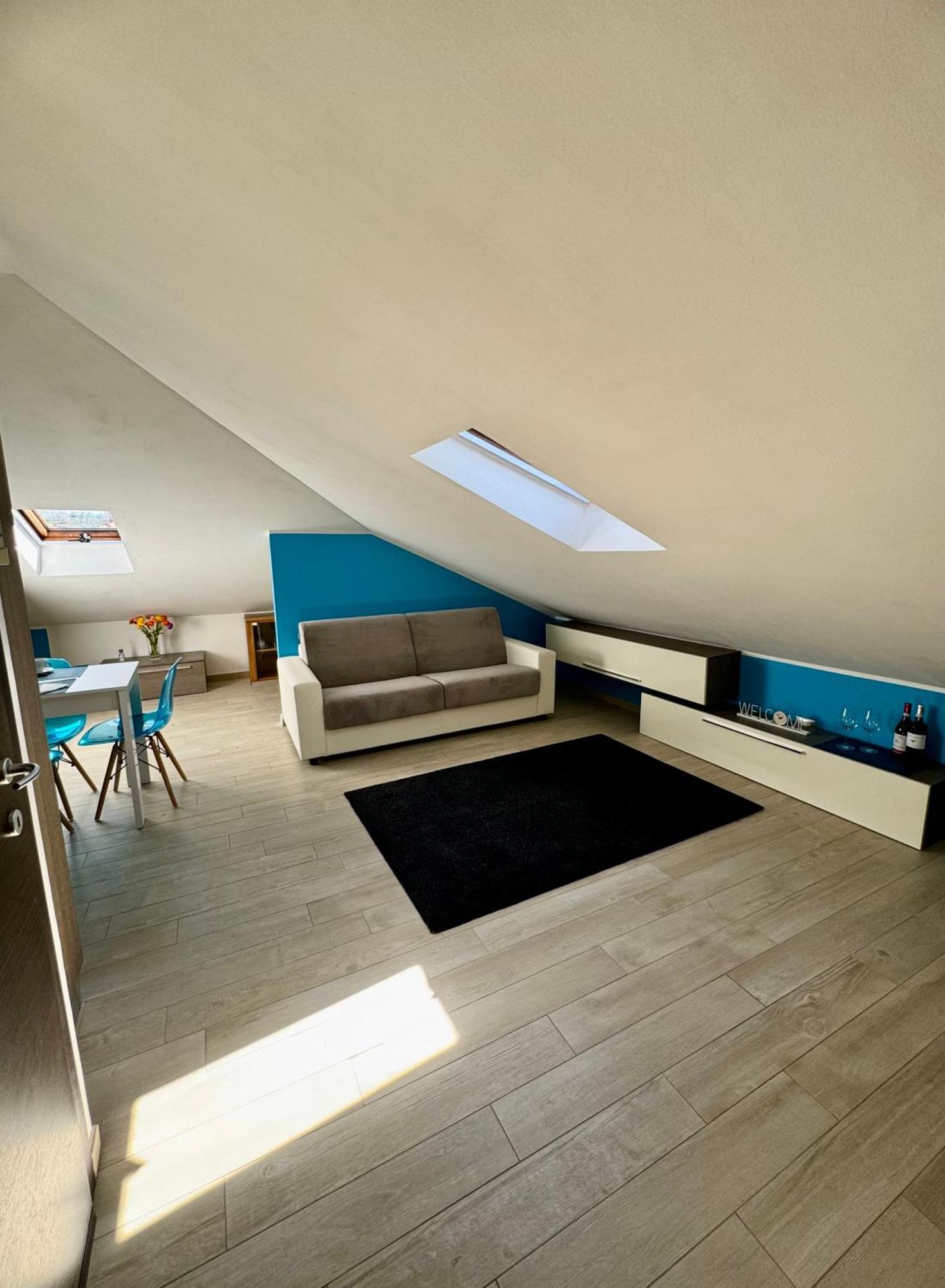 알바 Sky Loft 아파트 외부 사진